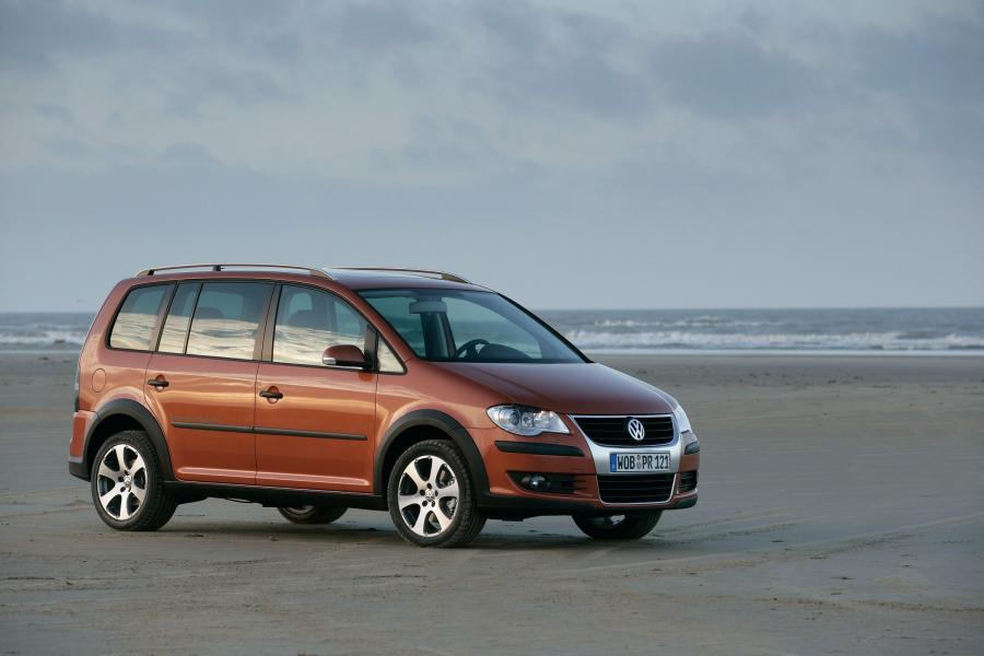  Volkswagen CrossTouran TSI 2007 года  (фото 43 из 46)